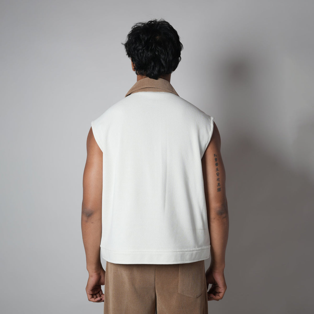 WHITE DUAL KNITDRIP UTILITY JACKET