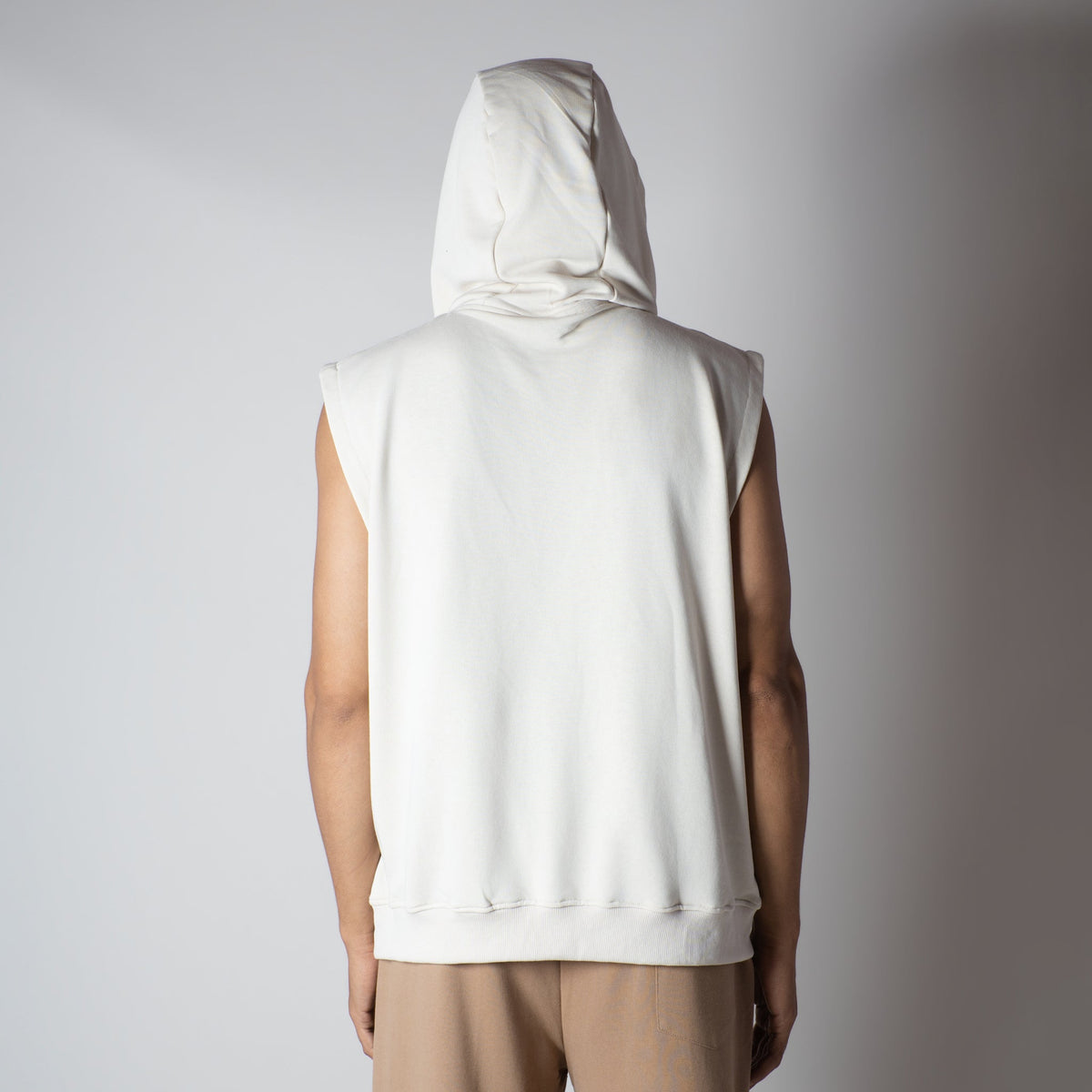 IVORY AXIS SLEEVELESS HOODIE