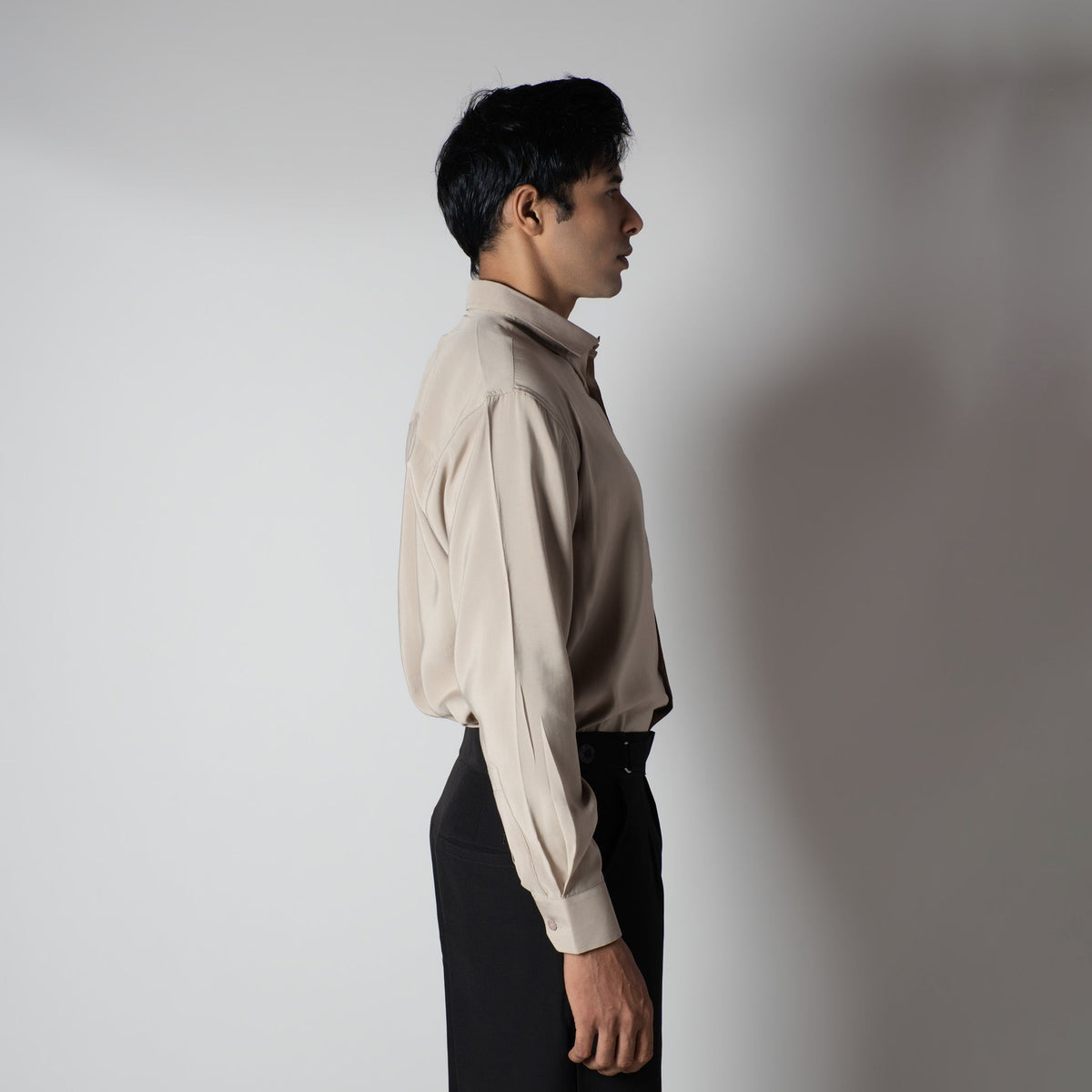 BEIGE ESSENTIAL SUEDE LUXE SHIRT