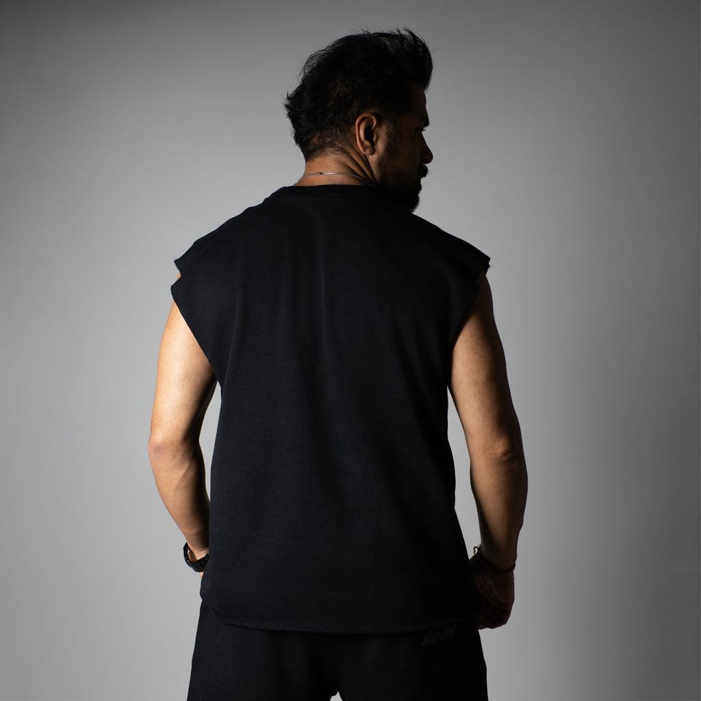 BLACK SLEEVELESS RAW EDGE TSHIRT