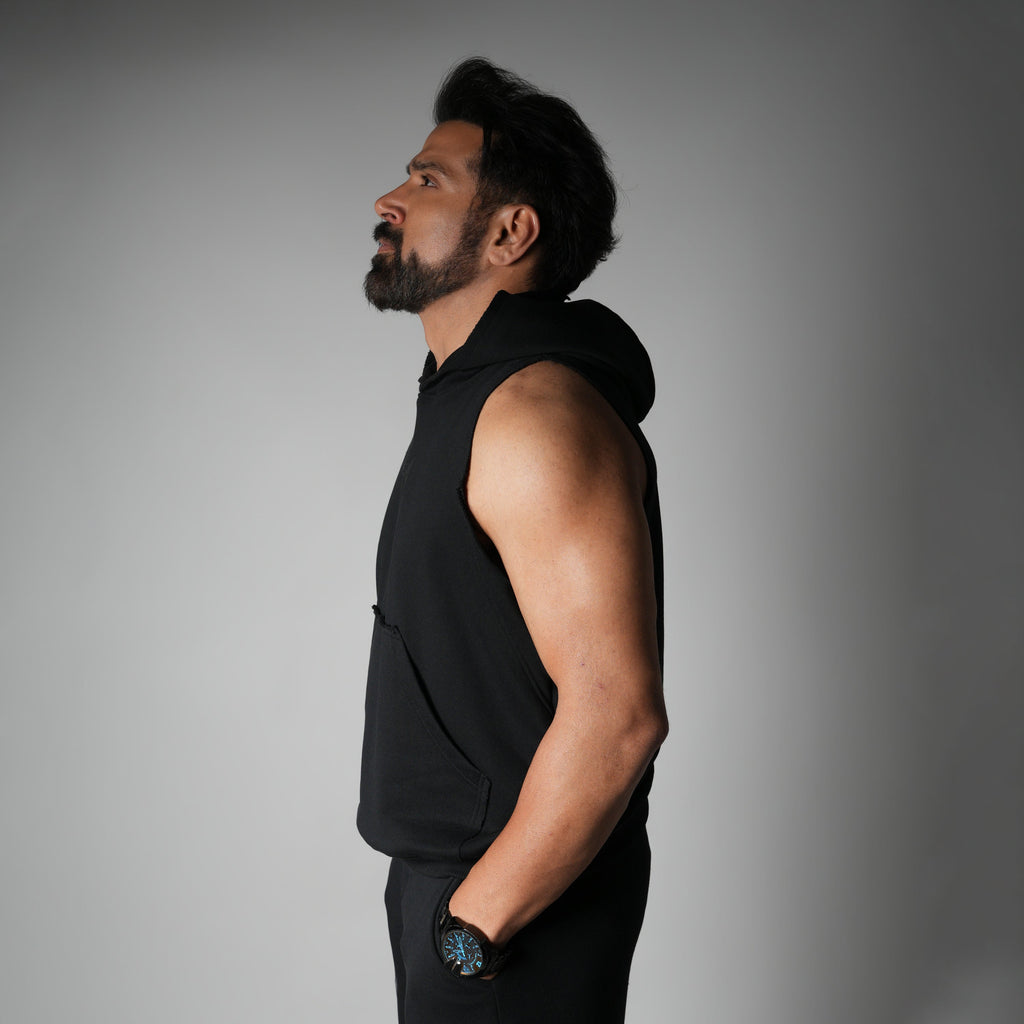 BLACK RAW EDGE SLEEVELESS HOODIE
