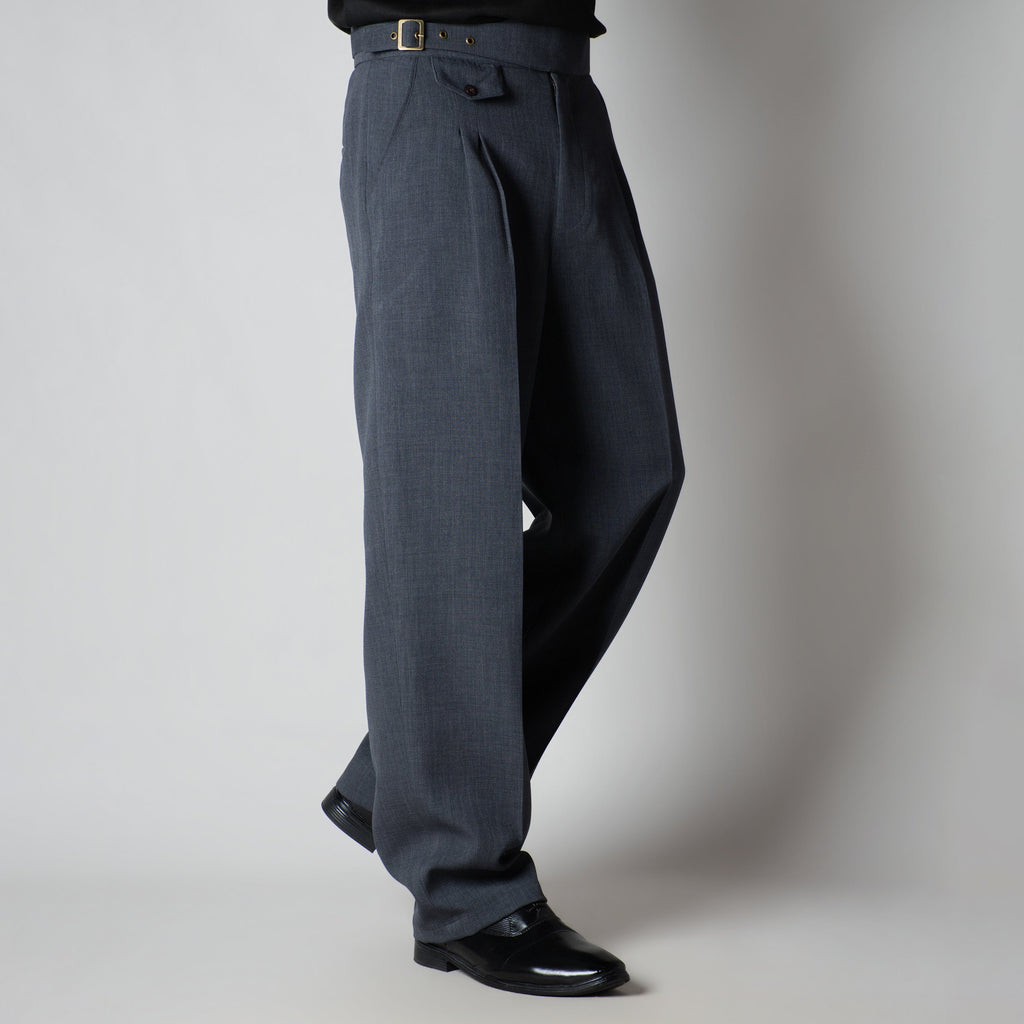 DARK GREY VINTAGE BUCKLE PLEATED TROUSER