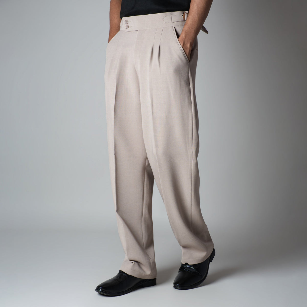 BEIGE DOUBLE PLEAT STRAIGHT FIT TROUSER