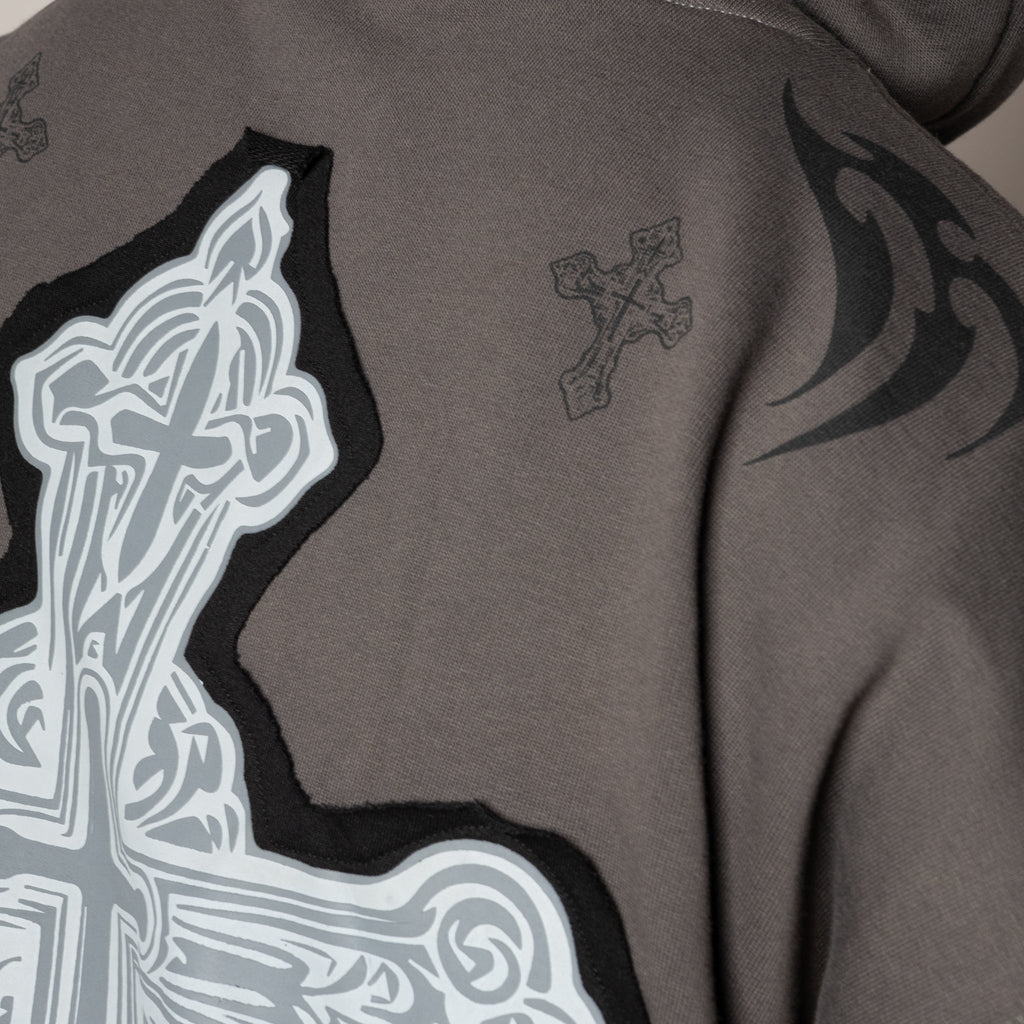 VOID CROSS SLEEVELESS HOODED VEST