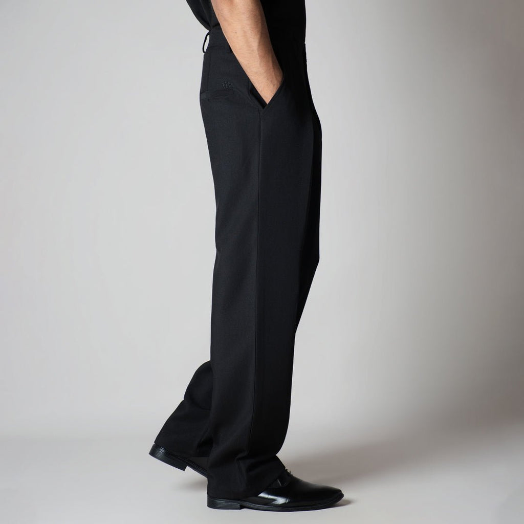 BLACK CROSS PLEAT TROUSER