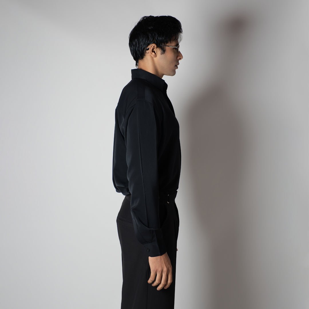 BLACK KOREAN ULTRALITE SHIRT