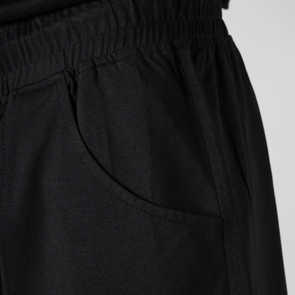 BLACK TWO FRONT POCKET CARGO SWEATPANT