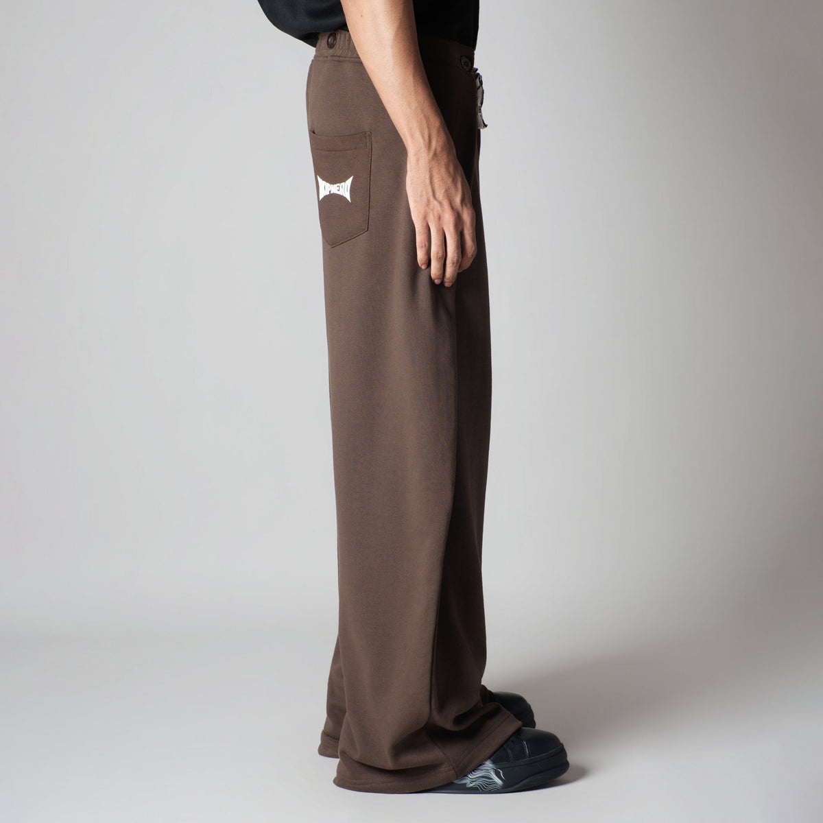 BROWN EXTRA PANEL SWEATPANTS
