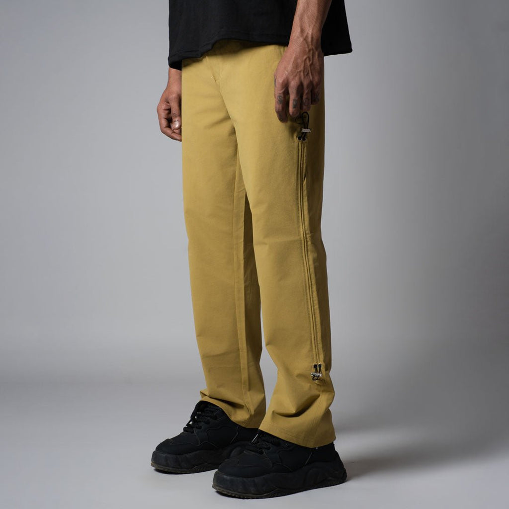 MUSTARD DRAWSTRING CARGO SWEATPANTS