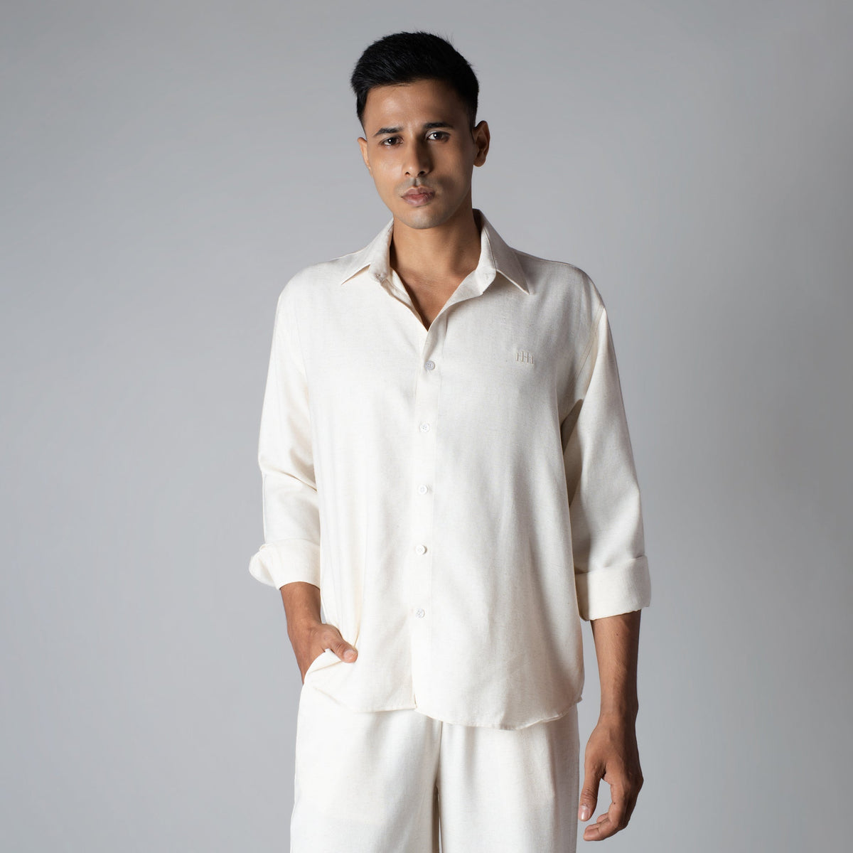 NATURAL LINEN FLOW FABRIC SHIRT