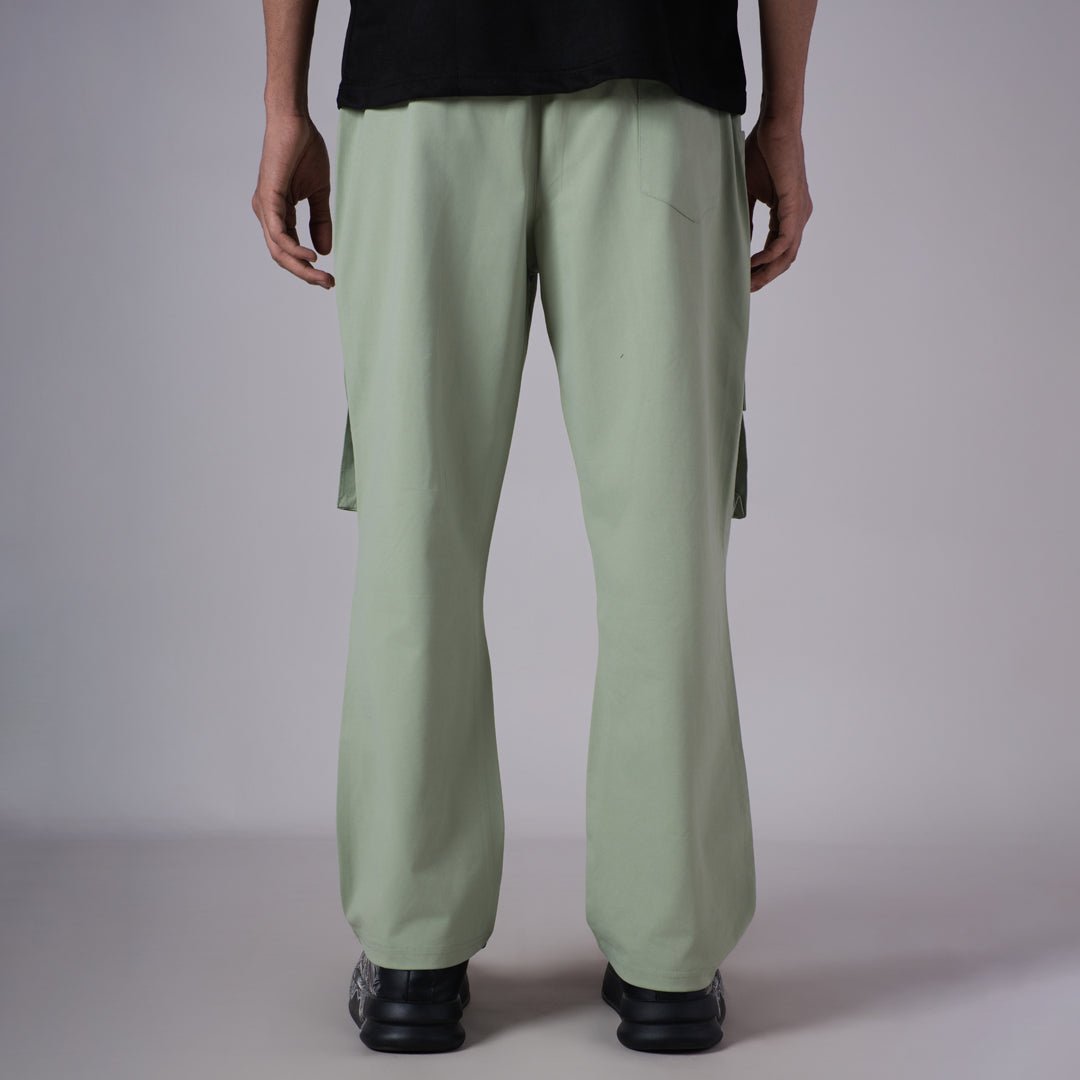 SAGE TWO FRONT POCKET CARGO SWEATPANT