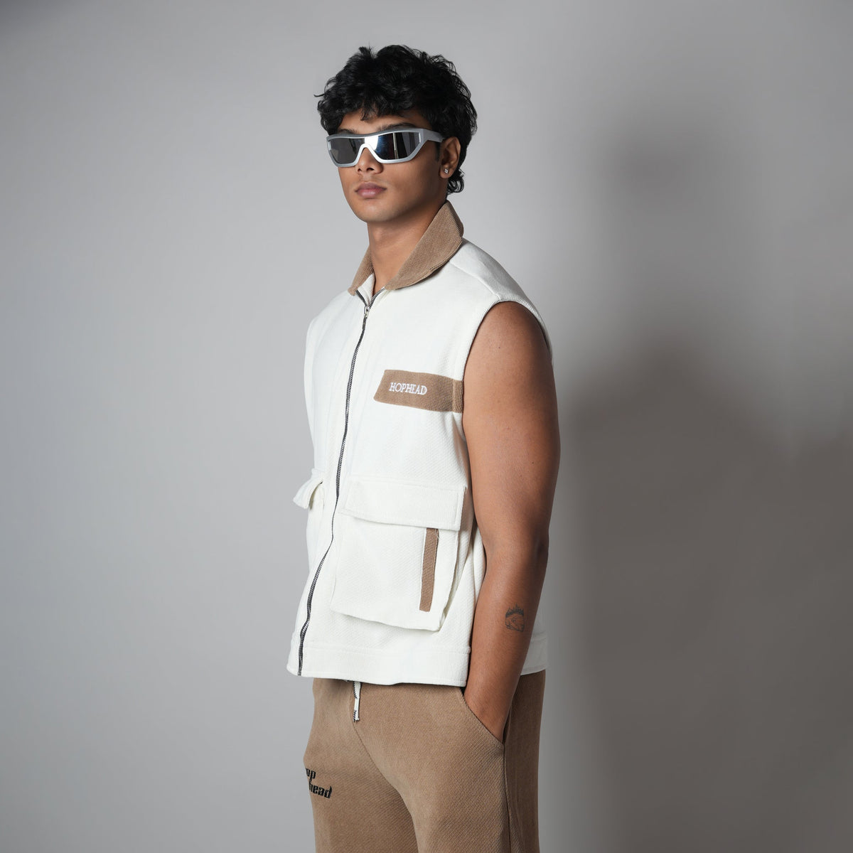 WHITE DUAL KNITDRIP UTILITY JACKET